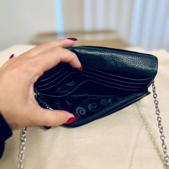 Brighton Wallet w/Chain Strap EUC - Picture 4 of 4